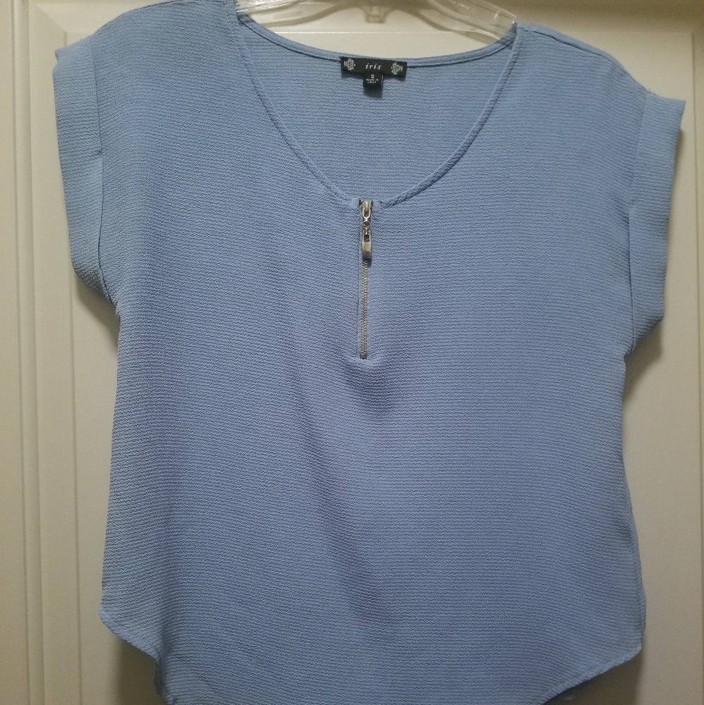 💔💔Light blue work top